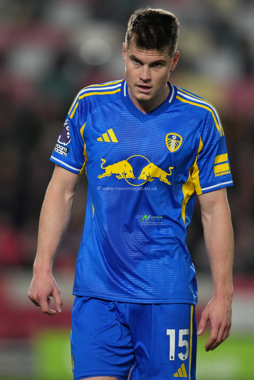 Jake Bijol of Leeds United during the Premier League match Brentford vs Leeds United at The Gtech Community Stadium, London, United Kingdom, 14th December 2025

(Photo by Harvey Murphy/News Images)

*** GER AUT SUI OUT ***