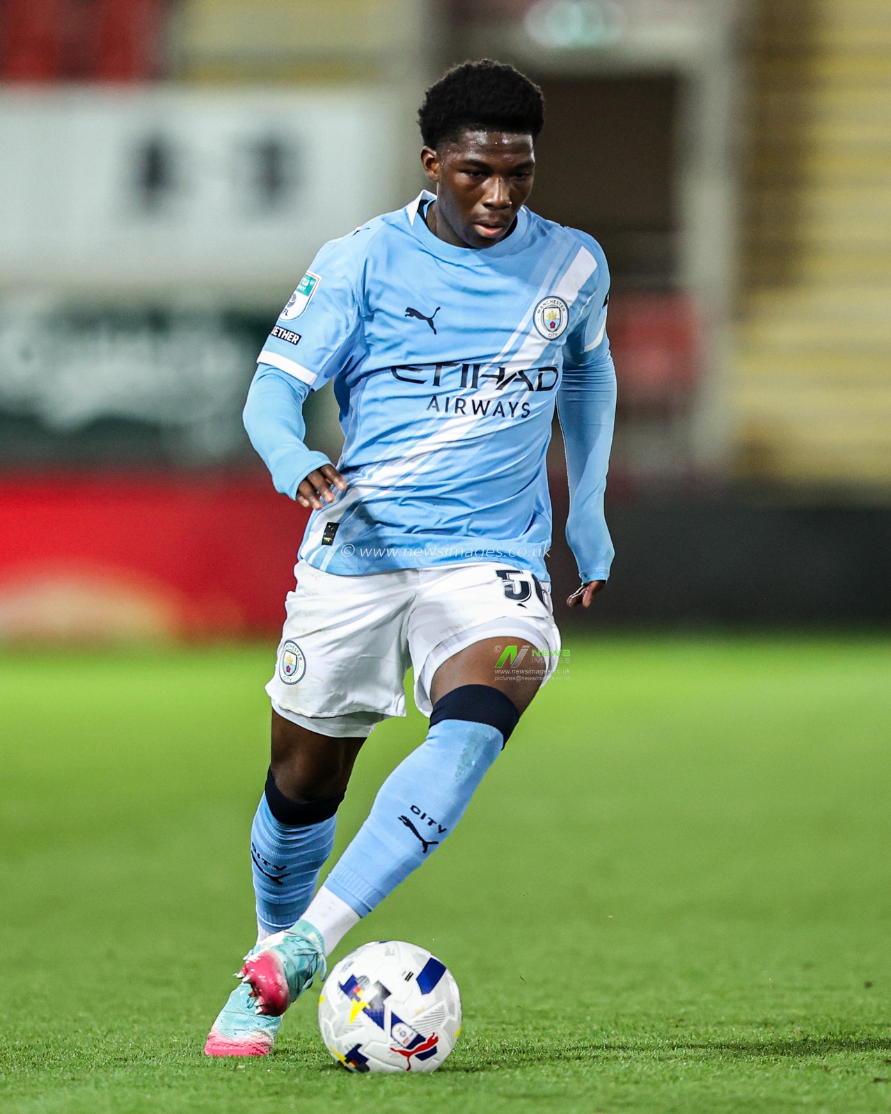 Ryan McAidoo of Manchester City during the The Vertu Trophy Northern Group E Rotherham United vs Manchester City U21 at New York Stadium, Rotherham, United Kingdom, 28th October 2025

(Photo by Alfie Cosgrove/News Images)

*** GER AUT SUI OUT ***