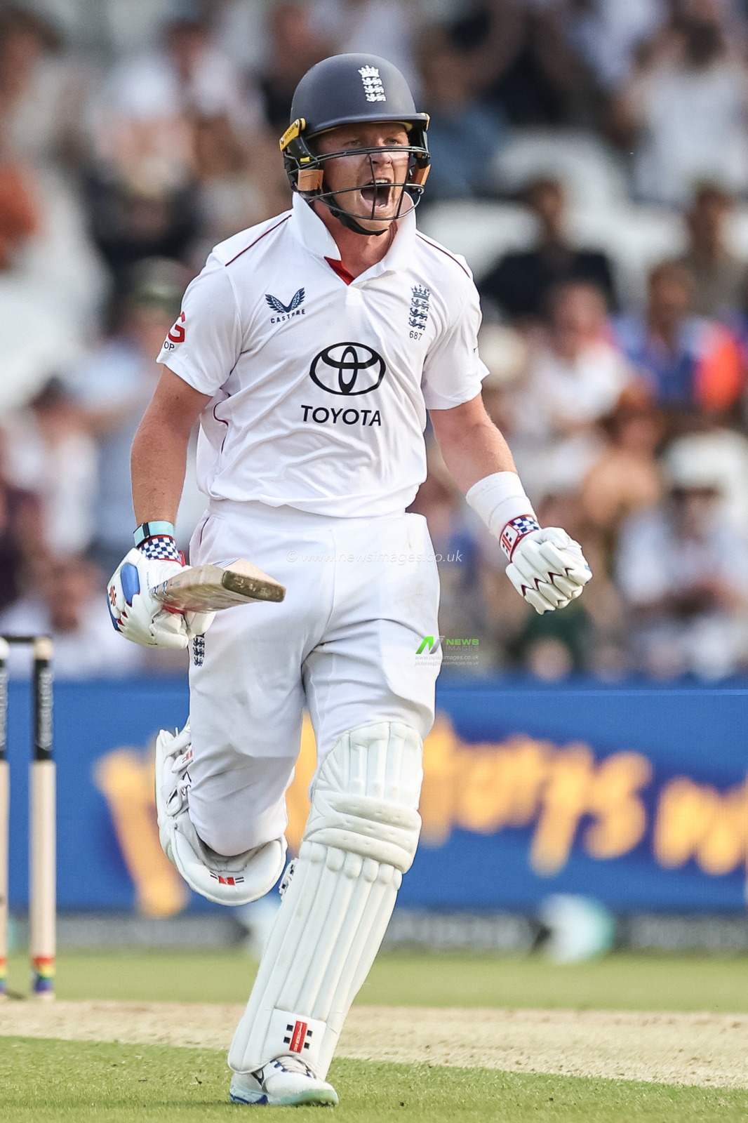 Ollie Pope of England celebrates a century (100 runs) during the 1st Rothesay Test Match Day 2 England vs India at Headingley Cricket Ground, Leeds, United Kingdom, 21st June 2025

(Photo by Mark Cosgrove/News Images)