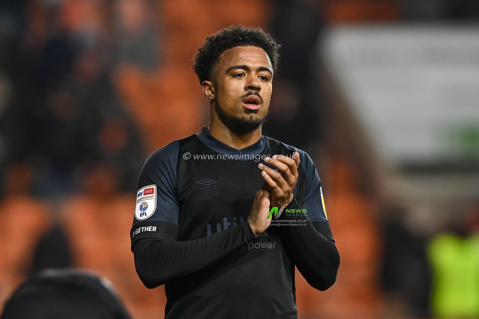 Josh Koroma #10 of Huddersfield Town applauds the fans at the end of the Sky Bet Championship match Blackpool vs Huddersfield Town at Bloomfield Road, Blackpool, United Kingdom, 7th February 2023

(Photo by Craig Thomas/News Images)