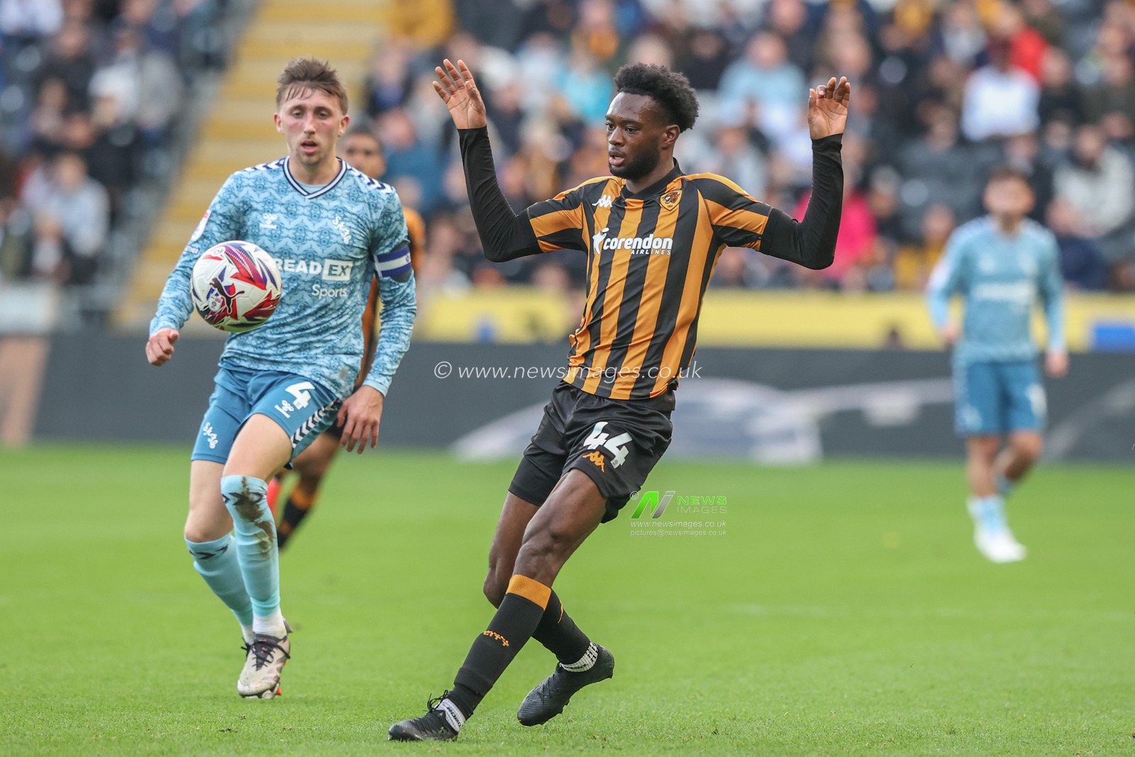 Abu Kamara of Hull City in action during the Sky Bet Championship match Hull City vs Sunderland at MKM Stadium, Hull, United Kingdom, 20th October 2024

(Photo by Alfie Cosgrove/News Images)