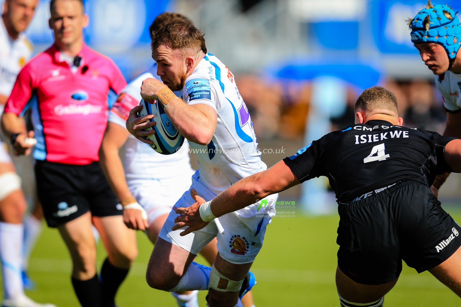 4th May 2019 , Allianz Park , London, England; Gallagher Premiership, Saracens vs Exeter Chiefs ; Max Bodilly (13) of Exeter tries to get passed Nick Isiekwe (04) of Saracens

Credit: Georgie Kerr/News Images
