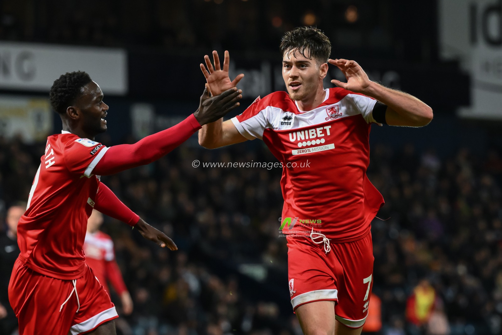Hayden Hackney of Middlesbrough celebrates his goal to make it 0-1 Middlesbrough during the Sky Bet Championship match West Bromwich Albion vs Middlesbrough at The Hawthorns, West Bromwich, United Kingdom, 1st October 2024

(Photo by Craig Thomas/News Images)