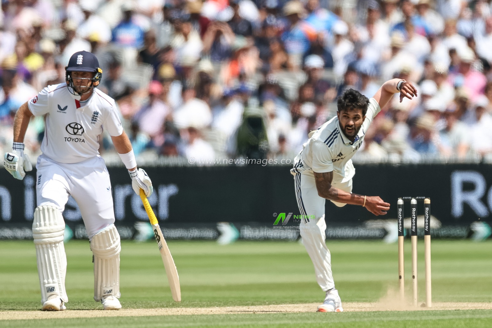 Nitish Kumar Reddy of India delivers the ball during the 3rd Rothesay Test Match Day 4 England v India at Lords, London, United Kingdom, 13th July 2025

(Photo by Mark Cosgrove/News Images)