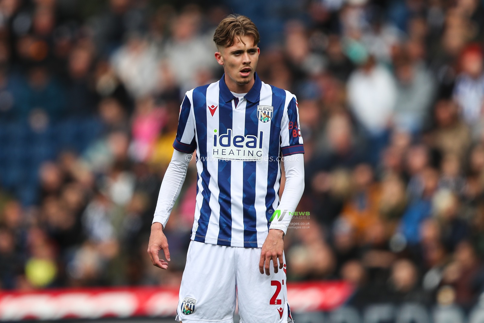 Isaac Price of West Bromwich Albion during the Sky Bet Championship match West Bromwich Albion vs Derby County at The Hawthorns, West Bromwich, United Kingdom, 21st April 2025

(Photo by Gareth Evans/News Images)