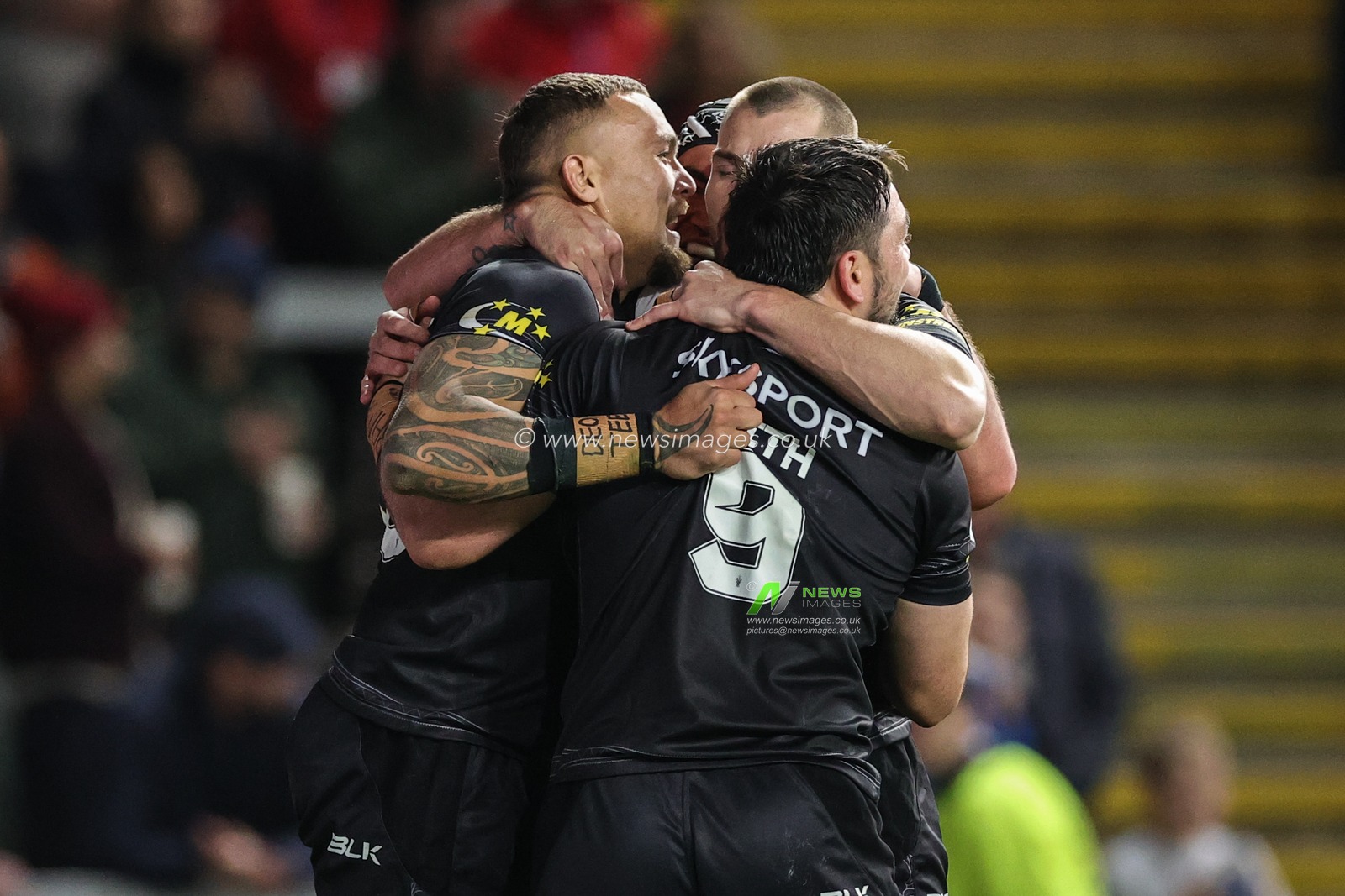 James Fisher-Harris of New Zealand celebrates his try during the Rugby League World Cup 2021 Group C match New Zealand vs Ireland at Headingley Stadium, Leeds, United Kingdom, 28th October 2022

(Photo by Mark Cosgrove/News Images)