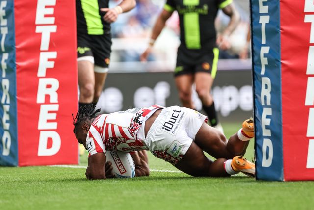 Betfred Magic Weekend 2025 Leigh Leopards v Catalans Dragons