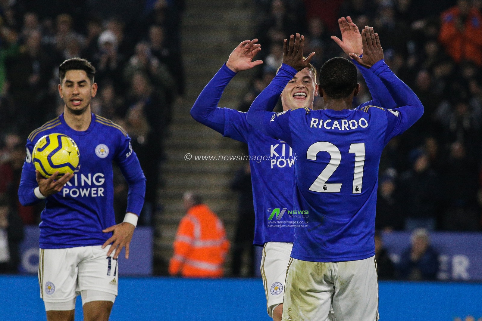 22nd January 2020, King Power Stadium, Leicester, England; Premier League, Leicester City v West Ham United : Harvey Barnes (15) of Leicester City  celebrates his goal with Ricardo Pereira (21) of Leicester City