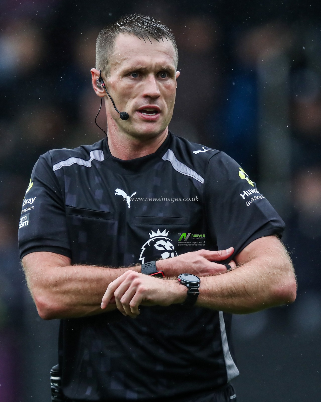 Thomas Bramall Match Referee during the Premier League match Burnley vs Nottingham Forest at Turf Moor, Burnley, United Kingdom, 20th September 2025

(Photo by Jorge Horsted/News Images)