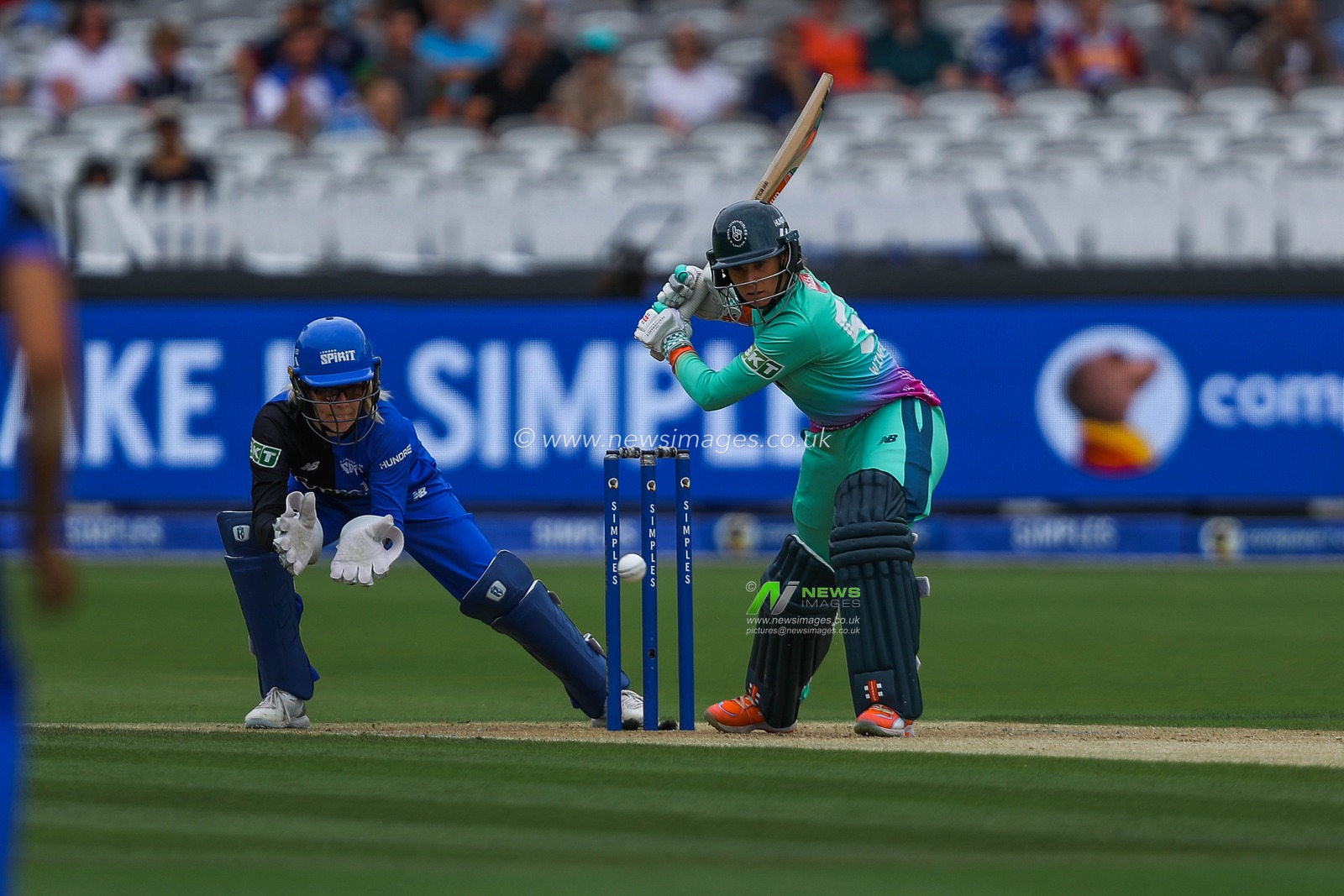 Lauren Winfield-Hill of Oval Invincibles bats during the The Hundred match London Spirit Women vs Oval Invincibles Women at Lords, London, United Kingdom, 4th August 2024

(Photo by Izzy Poles/News Images)