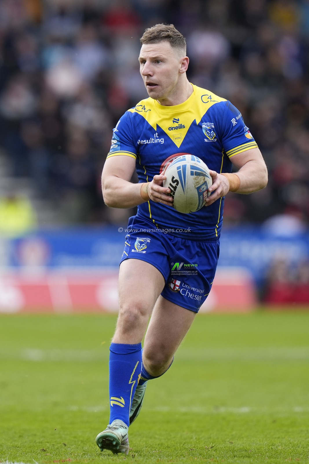 George Williams of Warrington Wolves during the Betfred Challenge Cup Quarter Final match St Helens vs Warrington Wolves at Totally Wicked Stadium, St Helens, United Kingdom, 14th April 2024

(Photo by Steve Flynn/News Images)