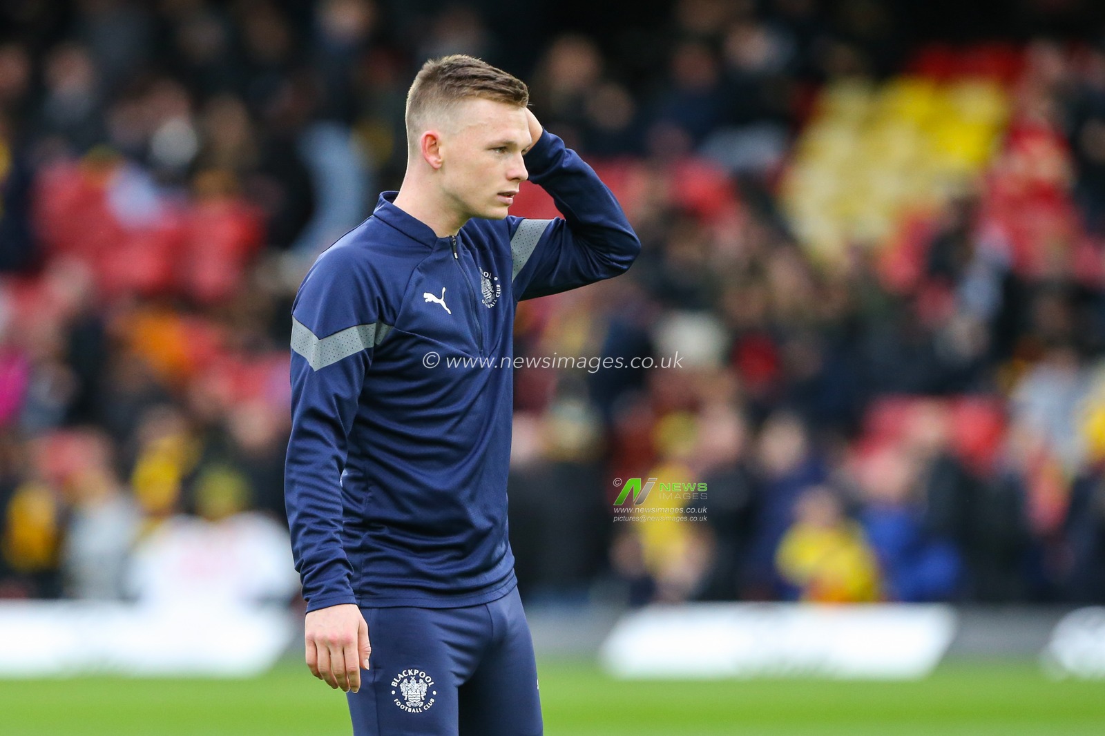 Andy Lyons #24 of Blackpool warms up during the Sky Bet Championship match Watford vs Blackpool at Vicarage Road, Watford, United Kingdom, 14th January 2023

(Photo by Arron Gent/News Images)