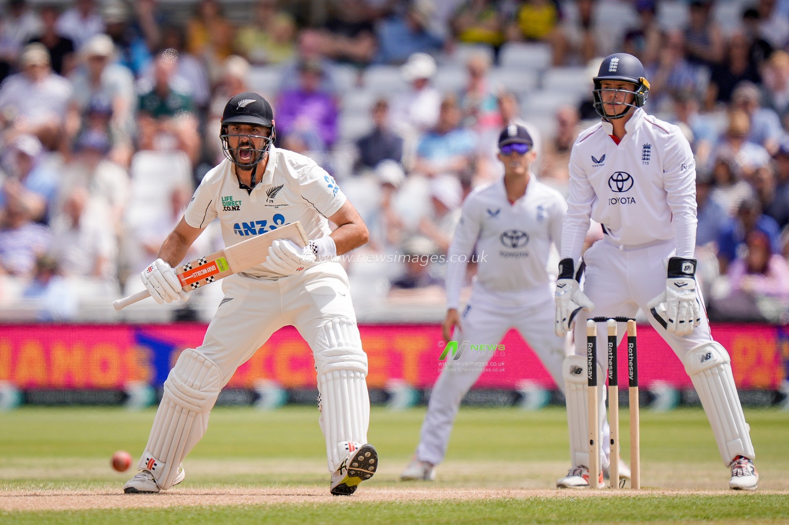 Daryl Mitchell of New Zealand turns down a run during the 3rd Rothesay Test Match Day 4 match England vs New Zealand at Trent Bridge, Nottingham, United Kingdom on 28 June 2026

(Photo by Maynard Manyowa/News Images)