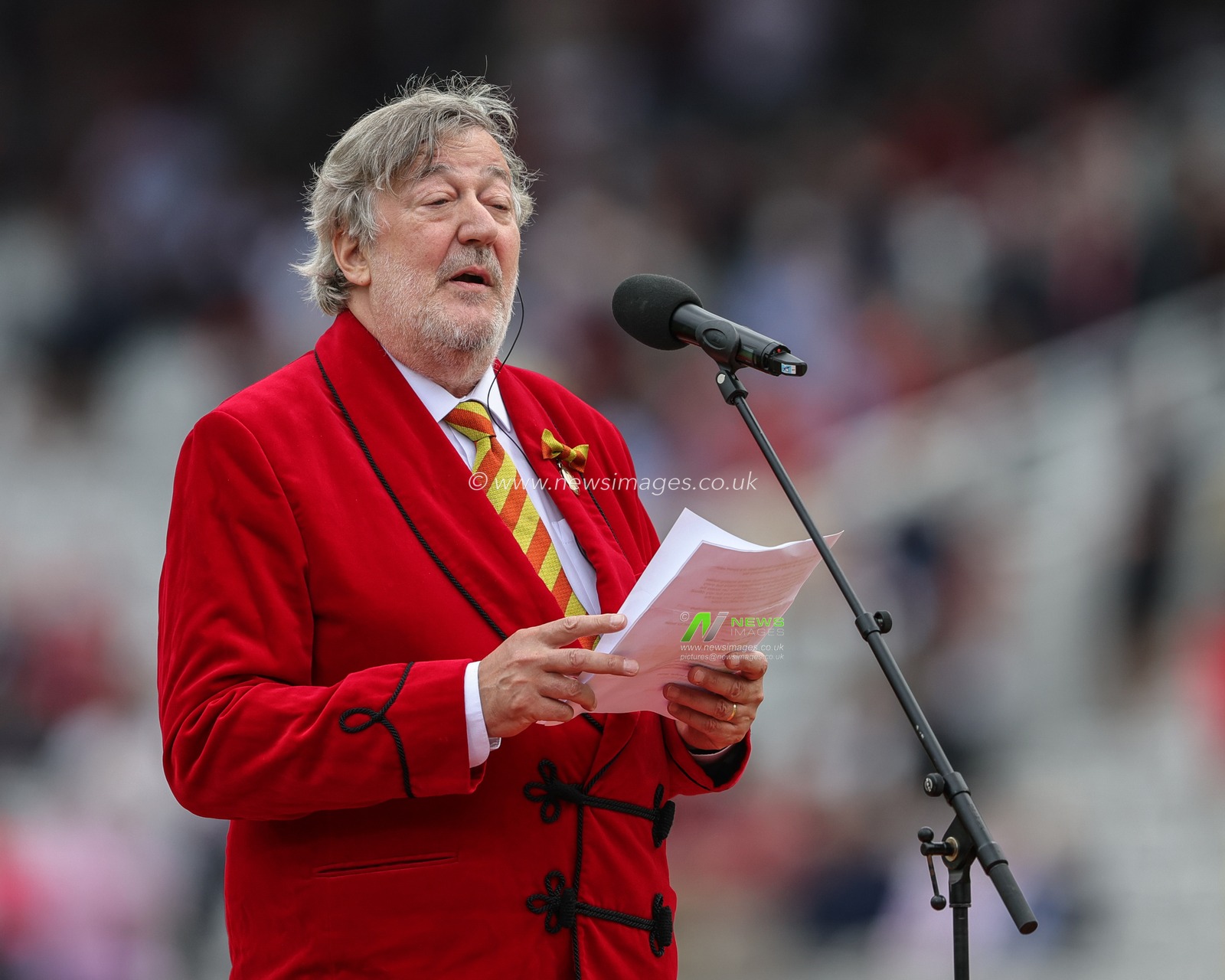 Stephen Fry MCC President speaks to the crowd at Lords about the importance of the Ruth Strauss Foundation on Red For Ruth day during the LV= Insurance Ashes Test Series Second Test Day 2 England v Australia at Lords, London, United Kingdom, 29th June 2023

(Photo by Mark Cosgrove/News Images)