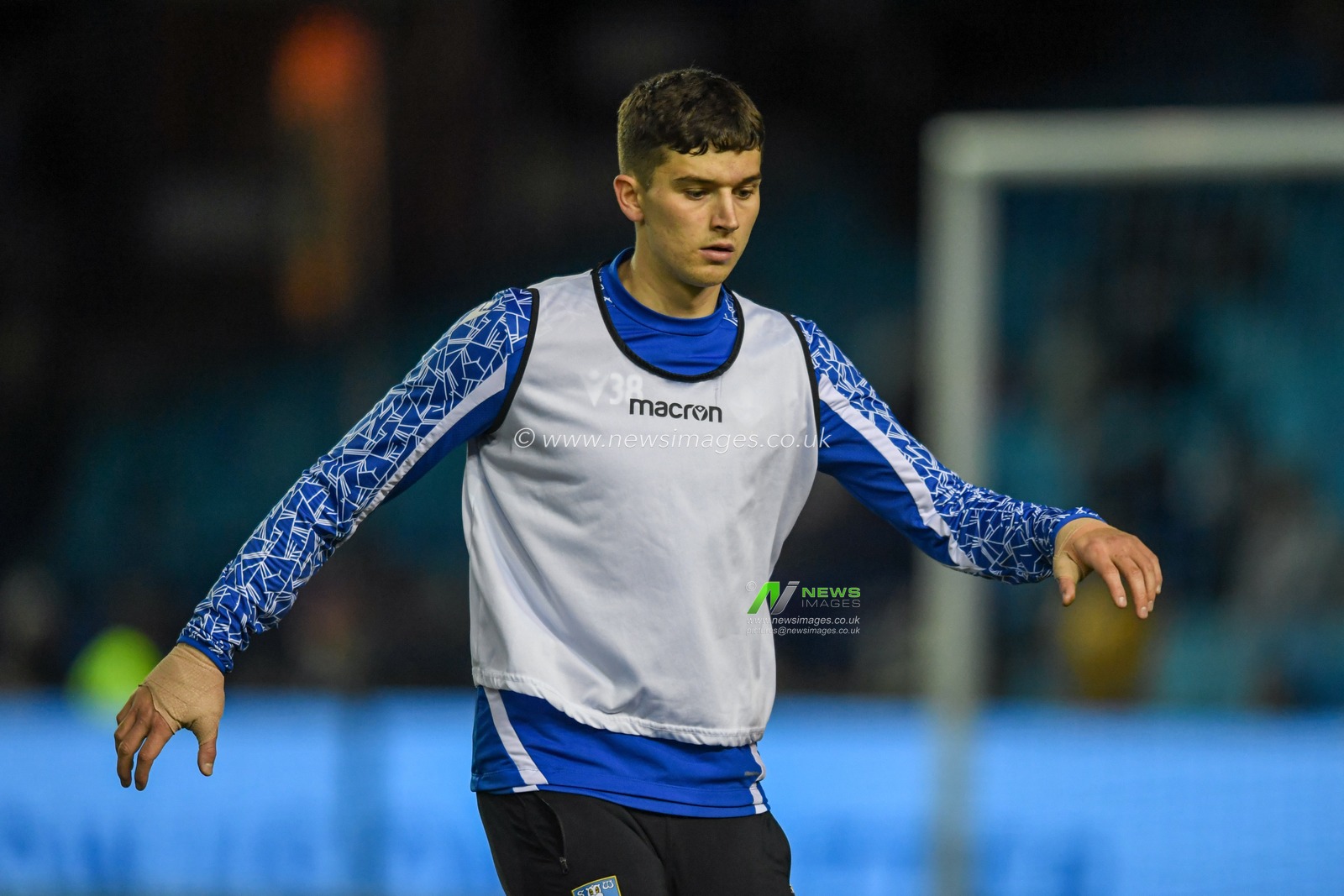 Jordan Storey #38 of Sheffield Wednesday warming up before the game