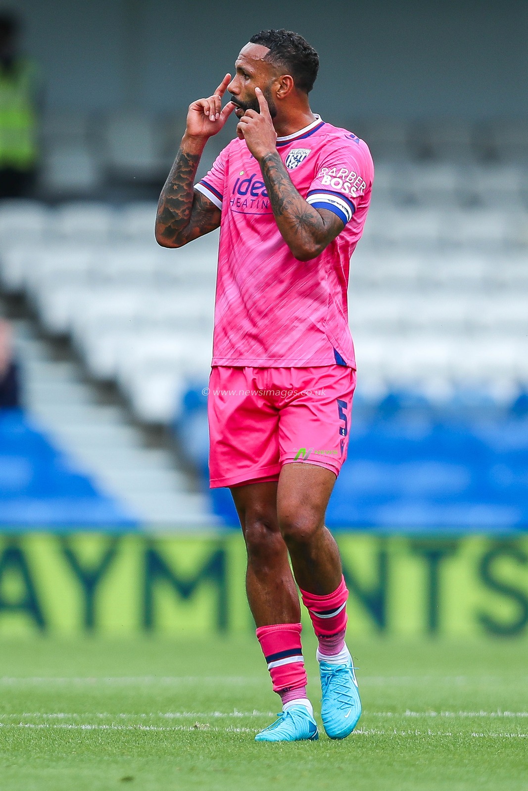 Kyle Bartley of West Bromwich Albion gives the team instructions during the Sky Bet Championship match Queens Park Rangers vs West Bromwich Albion at Kiyan Prince Foundation Stadium, London, United Kingdom, 10th August 2024

(Photo by Izzy Poles/News Images)
