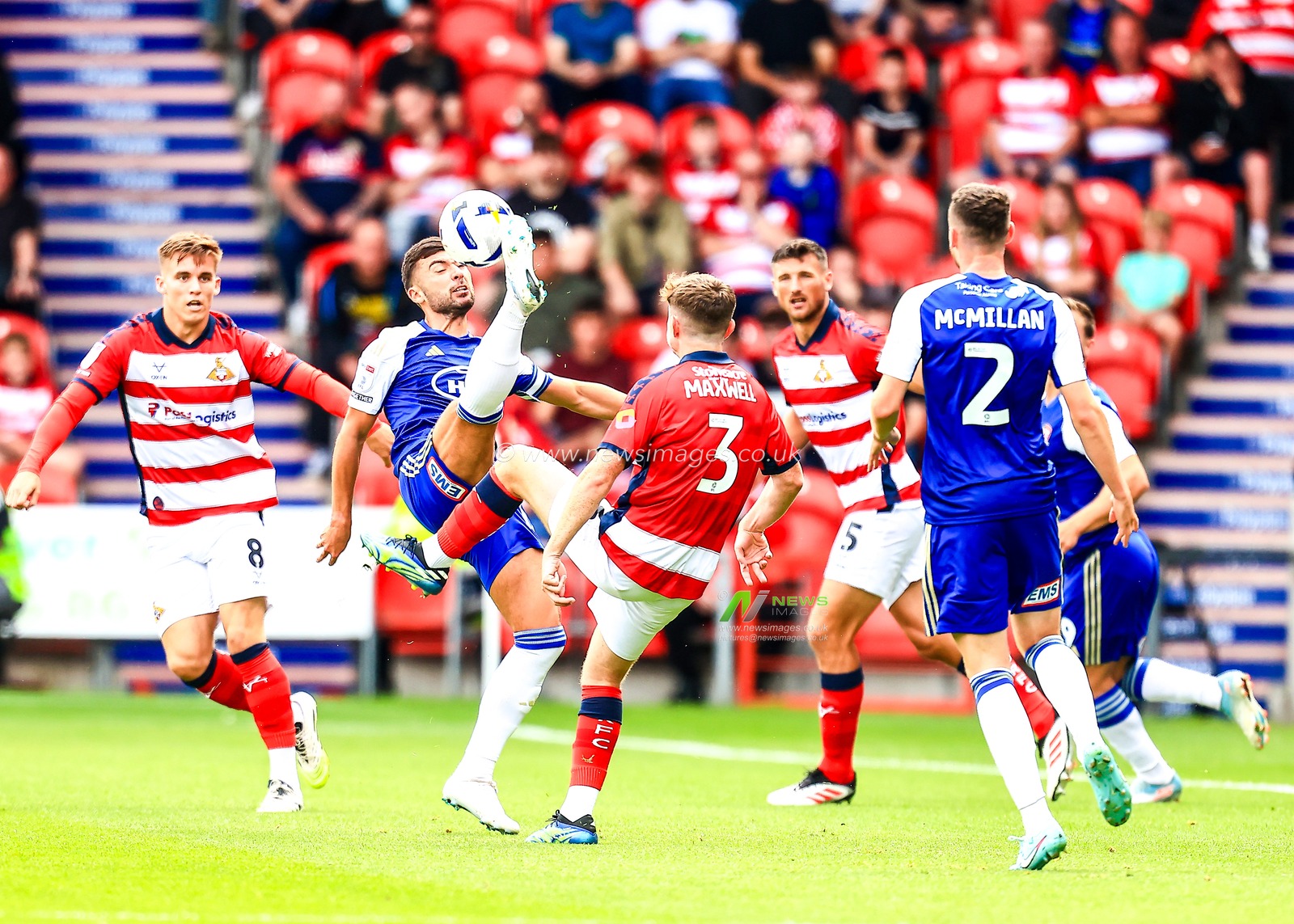 Reece Cole of Exeter City controls the ball during the Sky Bet League 1 match Doncaster Rovers vs Exeter City at Eco-Power Stadium, Doncaster, United Kingdom, 2nd August 2025

(Photo by Richard Bierton/News Images)