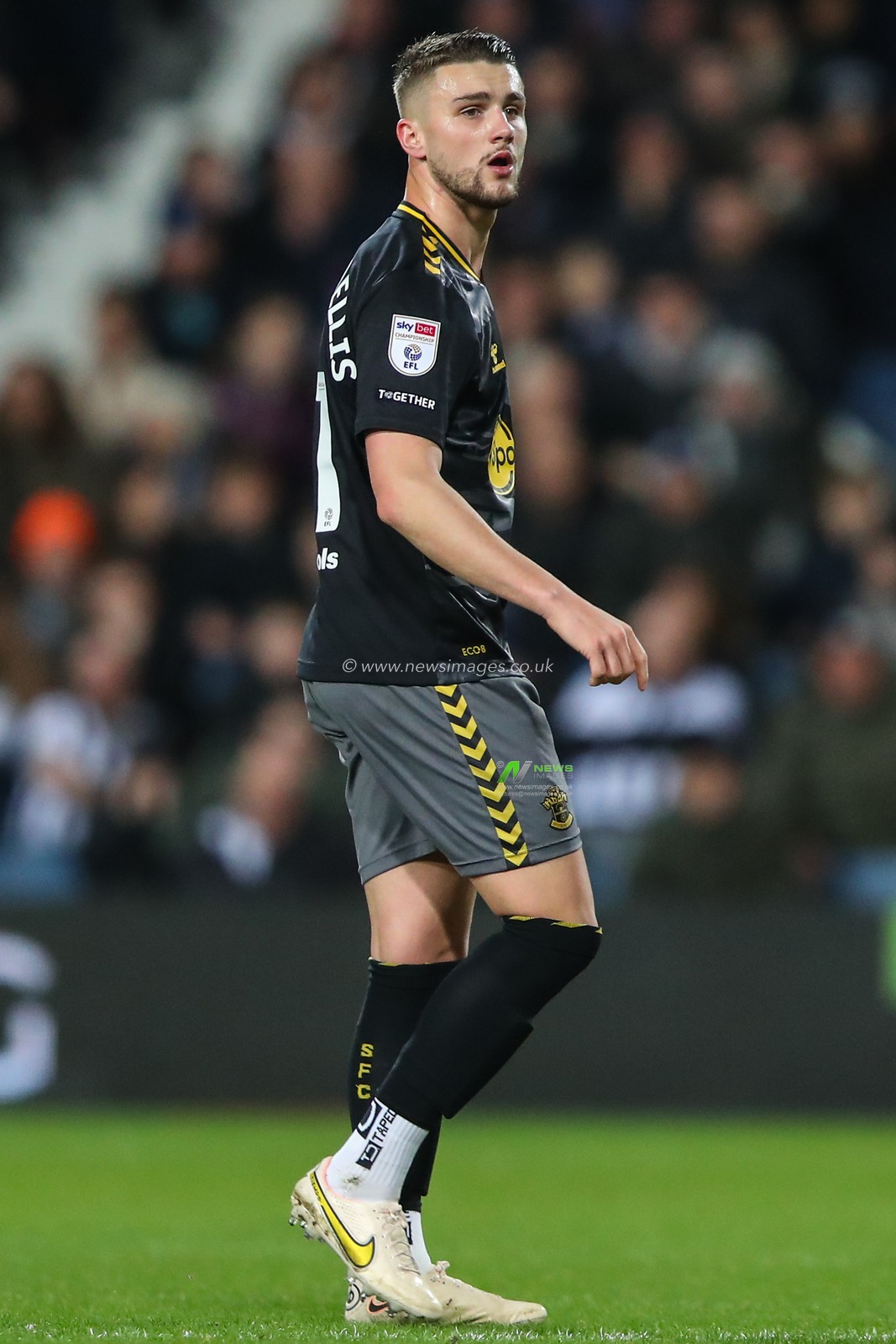 Taylor Harwood-Bellis of Southampton during the Sky Bet Championship match West Bromwich Albion vs Southampton at The Hawthorns, West Bromwich, United Kingdom, 16th February 2024

(Photo by Gareth Evans/News Images)