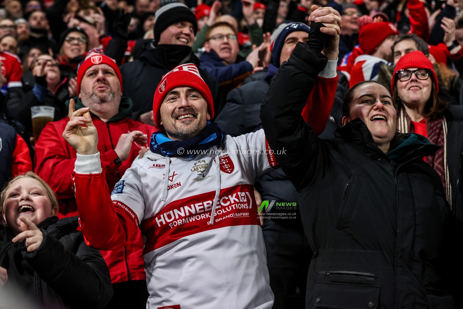 Hull KR fans celebrate a try from Tom Amone of Hull KR during the World Club Challenge 2026 match Hull KR vs Brisbane Broncos at MKM Stadium, Hull, United Kingdom on 19 February 2026

(Photo by Alfie Cosgrove/News Images)