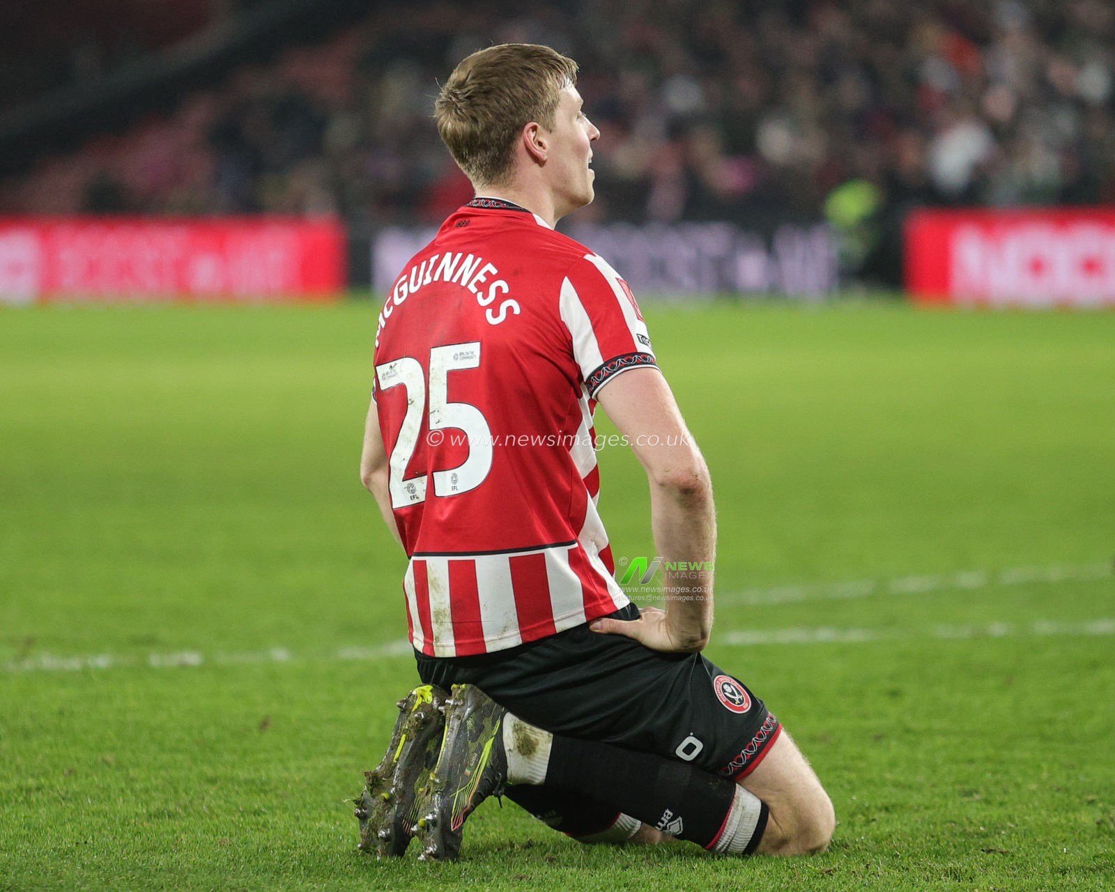 Mark McGuinness of Sheffield United during the Emirates FA Cup Third Round match Sheffield United vs Mansfield Town at Bramall Lane, Sheffield, United Kingdom, 11th January 2026

(Photo by Richard Bierton/News Images)