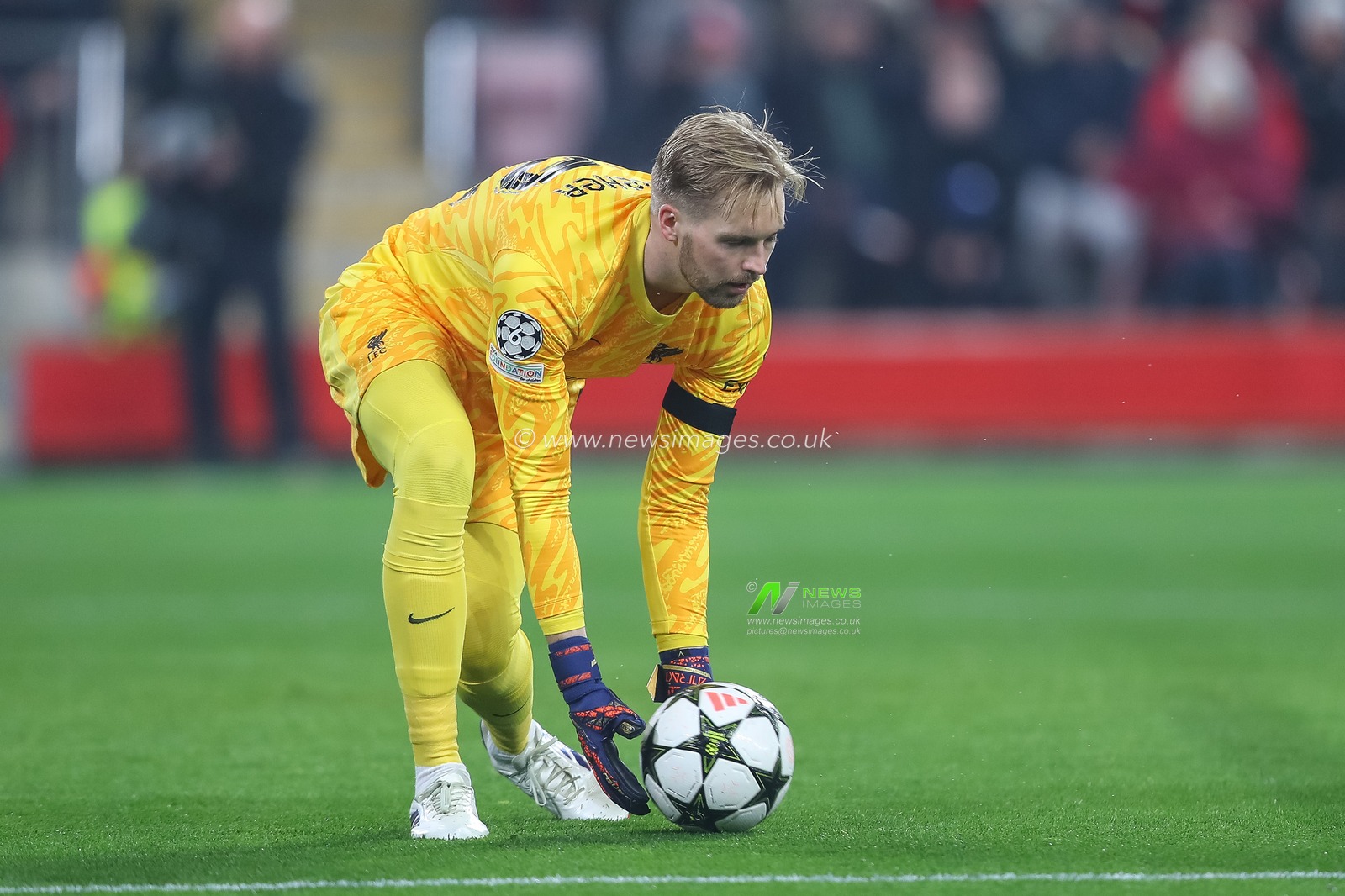 Caoimhin Kelleher of Liverpool collects the ball during the UEFA Champions League, League Stage match Liverpool vs Bayer 04 Leverkusen at Anfield, Liverpool, United Kingdom, 5th November 2024

(Photo by Gareth Evans/News Images)