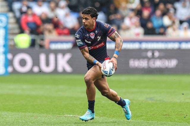 Tristan Sailor of St. Helens breaks with the ball during the Betfred Super League Round 8 match Wigan Warriors vs St Helens at The Brick Community Stadium, Wigan, United Kingdom, 18th April 2025

(Photo by Mark Cosgrove/News Images)