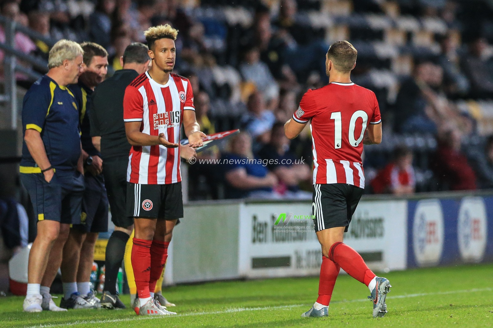 16th July 2019, Pirelli Stadium, Burton upon Trent, England; Pre-Season friendly, Burton Albion vs Sheffield United : Callum Robinson of Sheffield United comes on for Billy Sharp of Sheffield United 

Credit: Mark Cosgrove/News Images

English Football League images are subject to DataCo Licence