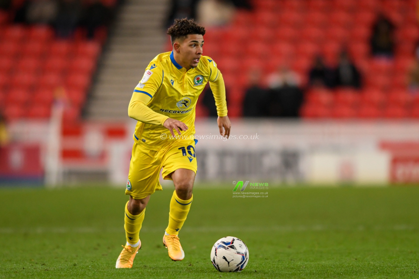 Tyrhys Dolan #10 of Blackburn Rovers runs forward with the ball