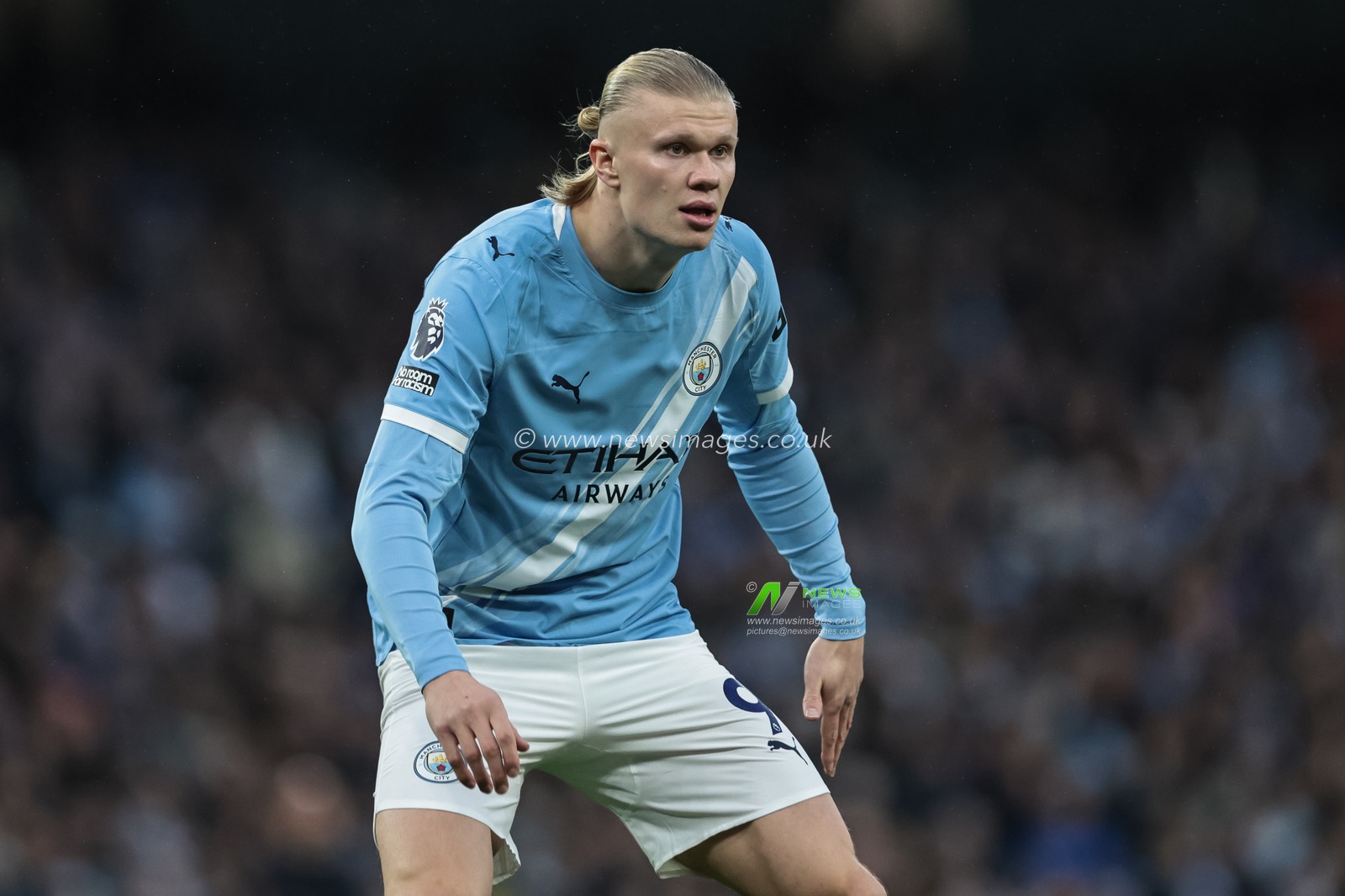 Erling Haaland of Manchester City during the Premier League match Manchester City vs Sunderland at Etihad Stadium, Manchester, United Kingdom, 6th December 2025

(Photo by Mark Cosgrove/News Images)

*** GER AUT SUI OUT ***