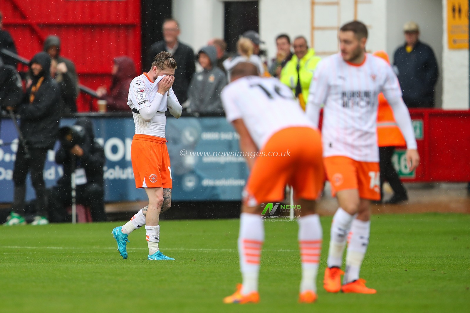 Hayden Coulson of Blackpool reacts to his side conceding a goal to make it 4-4 during the Sky Bet League 1 match Cambridge United vs Blackpool at Abbey Stadium, Cambridge, United Kingdom, 24th August 2024

(Photo by Gareth Evans/News Images)