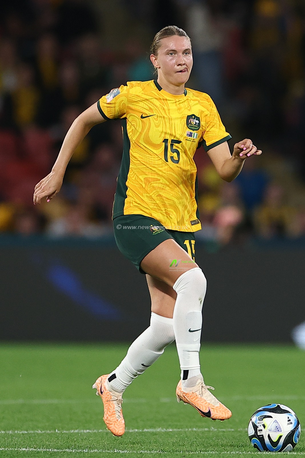 Clare Hunt #15 of Australia during the FIFA Women's World Cup 2023 Group B match Australia Women vs Nigeria Women at Suncorp Stadium, Brisbane, Australia, 27th July 2023

(Photo by Patrick Hoelscher/News Images)