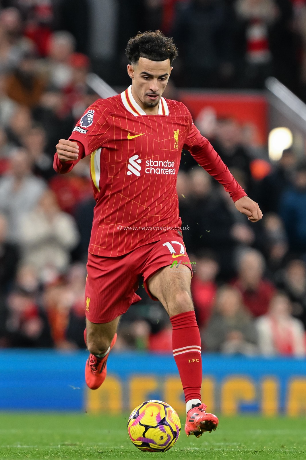 Curtis Jones of Liverpool breaks forwards with the ball during the Premier League match Liverpool vs Brighton and Hove Albion at Anfield, Liverpool, United Kingdom, 2nd November 2024

(Photo by Cody Froggatt/News Images)