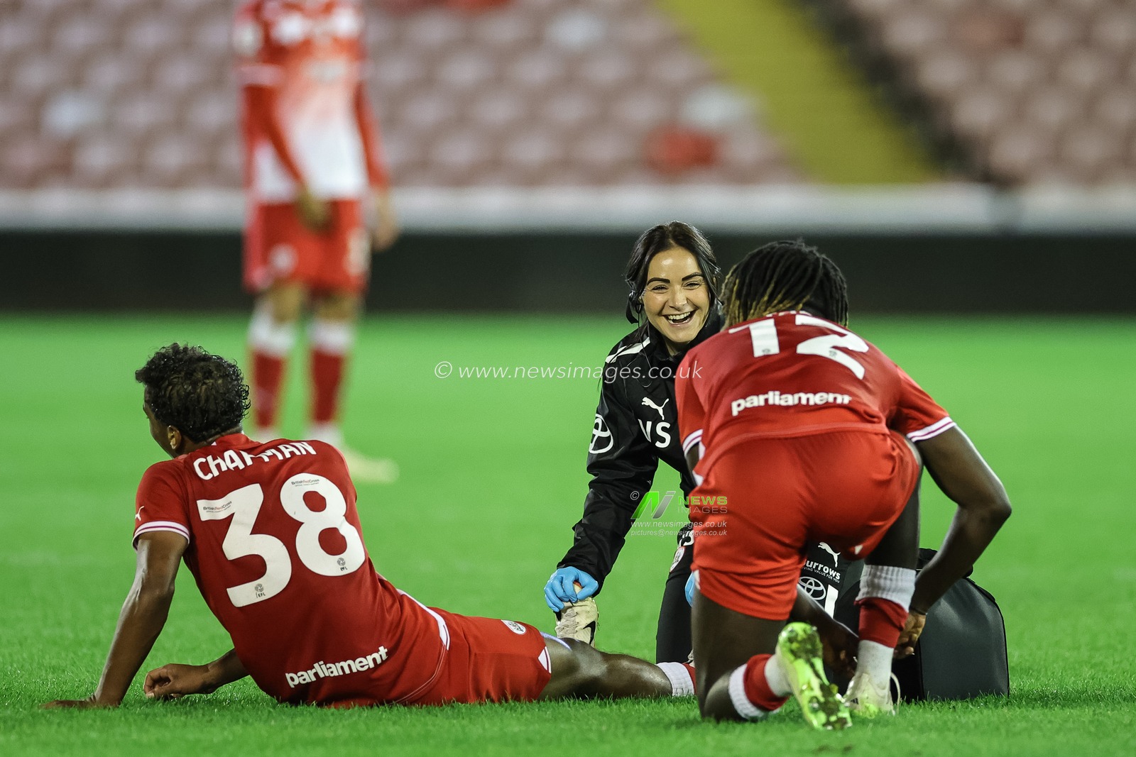 Theo Chapman #38 of Barnsley receives treatment during the EFL Trophy match Barnsley vs Manchester City U21 at Oakwell, Barnsley, United Kingdom, 26th September 2023

(Photo by Mark Cosgrove/News Images)