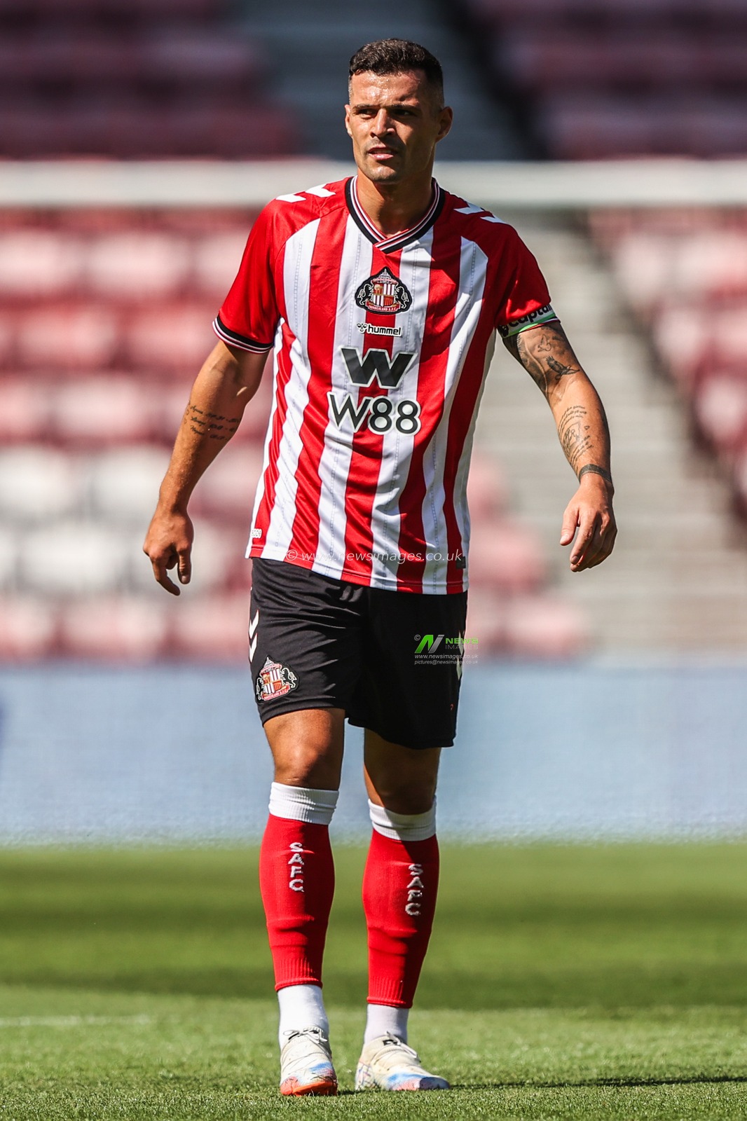 Granit Xhaka of Sunderland during the Pre-season friendly match Sunderland vs Real Betis at Stadium Of Light, Sunderland, United Kingdom, 2nd August 2025

(Photo by Alfie Cosgrove/News Images)