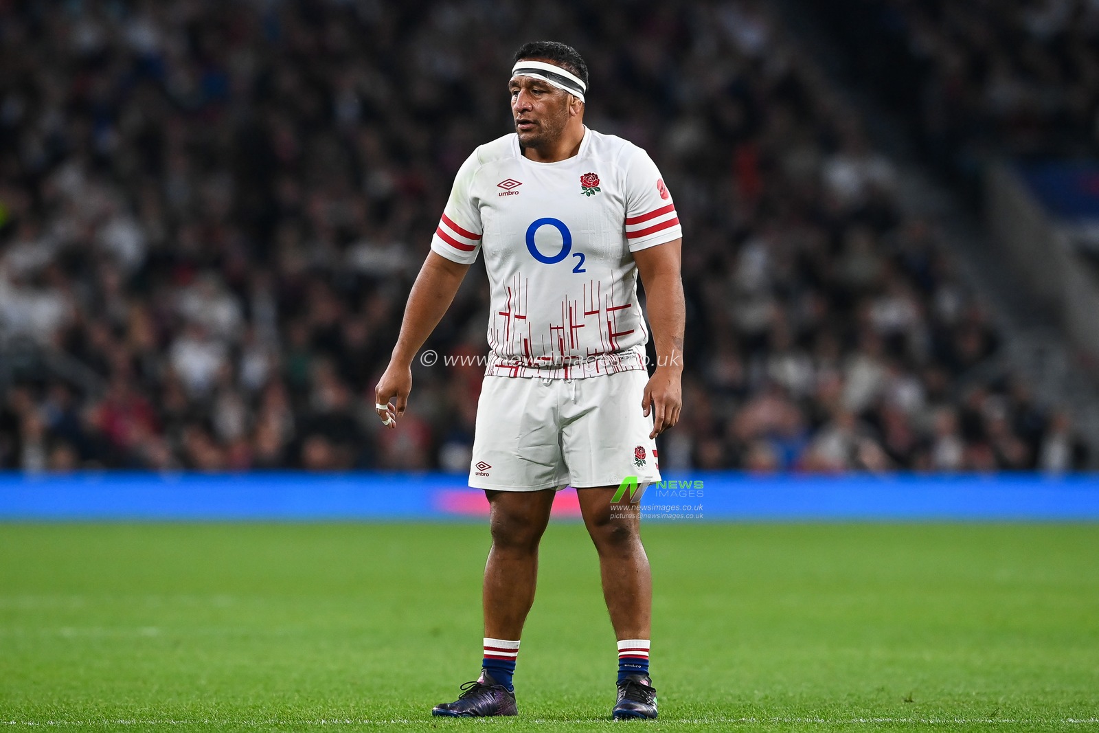 Mako Vunipola of England during the Autumn internationals match England vs Japan at Twickenham Stadium, Twickenham, United Kingdom, 12th November 2022

(Photo by Craig Thomas/News Images)