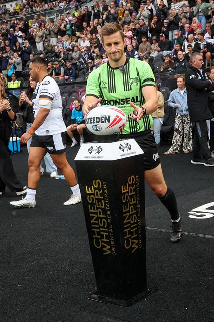 Referee Josh Pemberton during the Betfred Super League round 25 match Hull FC vs Warrington Wolves at MKM Stadium, Hull, United Kingdom on 29 August 2026

(Photo by Alfie Cosgrove/News Images)