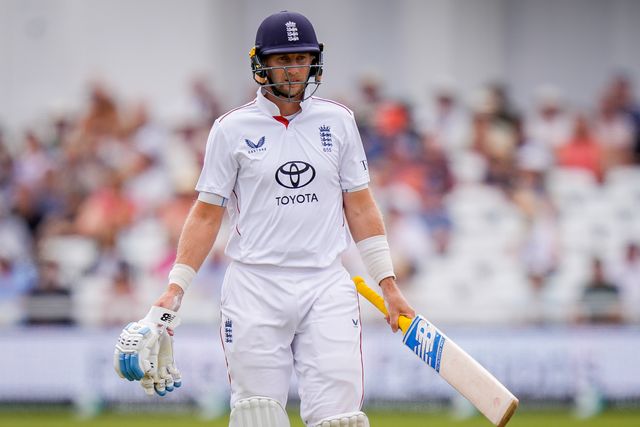 Joe Root of England walks off dejected after being run out by Henry Nicholls of New Zealand during the 3rd Rothesay Test Match Day 5 match England vs New Zealand at Trent Bridge, Nottingham, United Kingdom on 29 June 2026

(Photo by Maynard Manyowa/News Images)