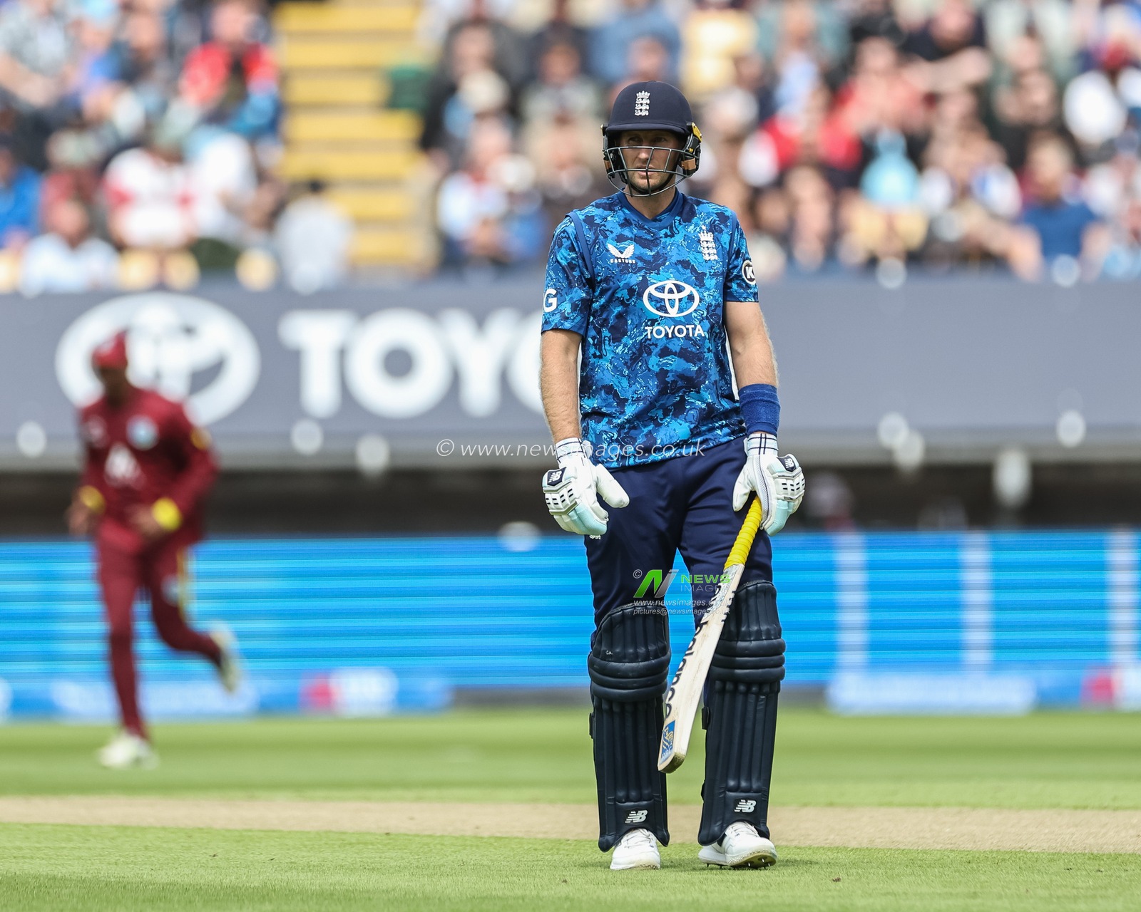 A dejected Joe Root of England leaves the field of play after he’s caught out by Hope during the 1st Metro Bank ODI England vs West Indies at Edgbaston, Birmingham, United Kingdom, 29th May 2025

(Photo by Mark Cosgrove/News Images)