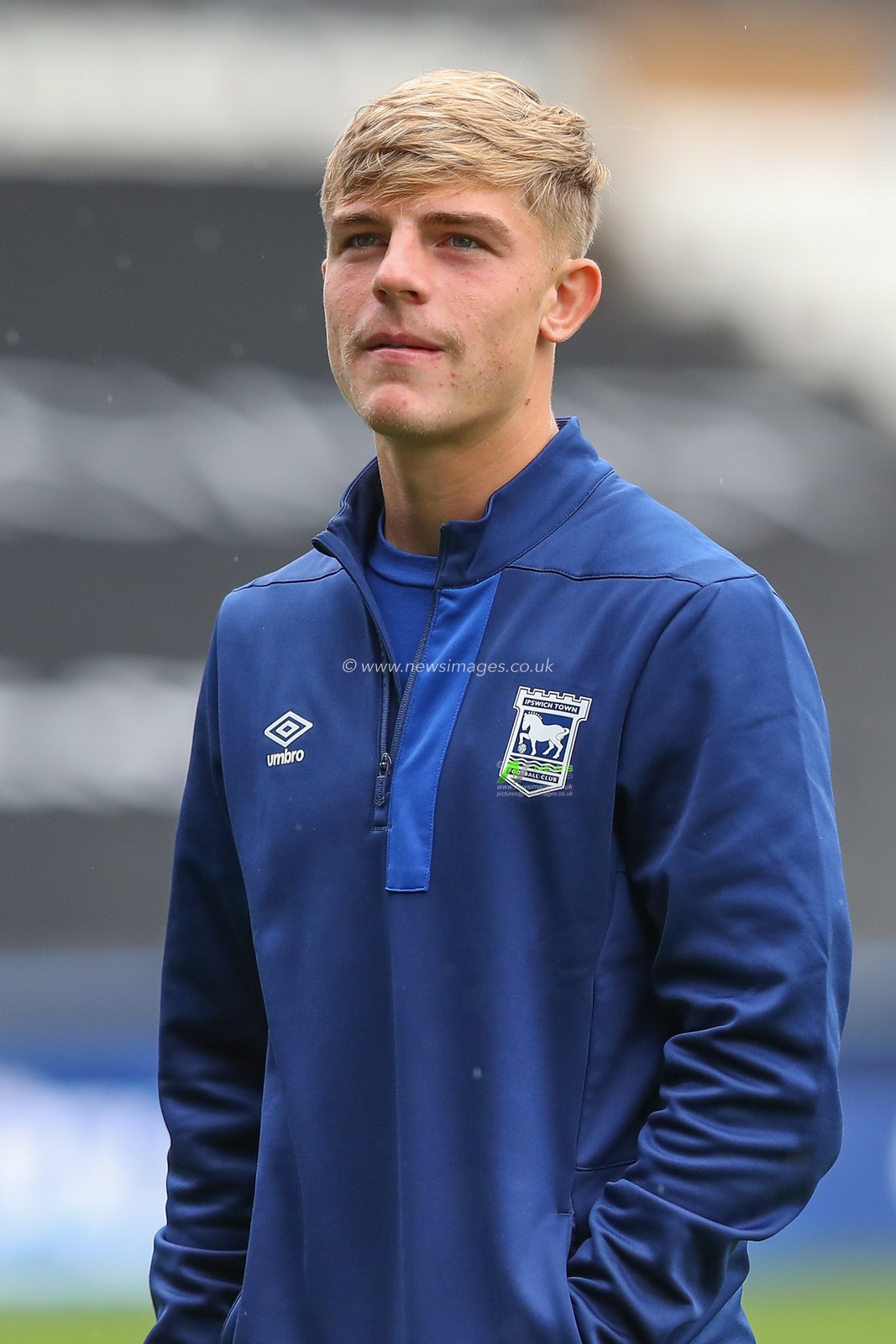 Brandon Williams #18 of Ipswich Town arrives ahead of the Sky Bet Championship match Huddersfield Town vs Ipswich Town at John Smith's Stadium, Huddersfield, United Kingdom, 30th September 2023

(Photo by Gareth Evans/News Images)