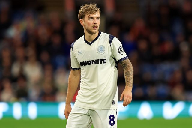 Riley McGree of Middlesbrough during the Sky Bet Championship match Burnley vs Middlesbrough at Turf Moor, Burnley, United Kingdom on 02 September 2026

(Photo by Jorge Horsted/News Images)