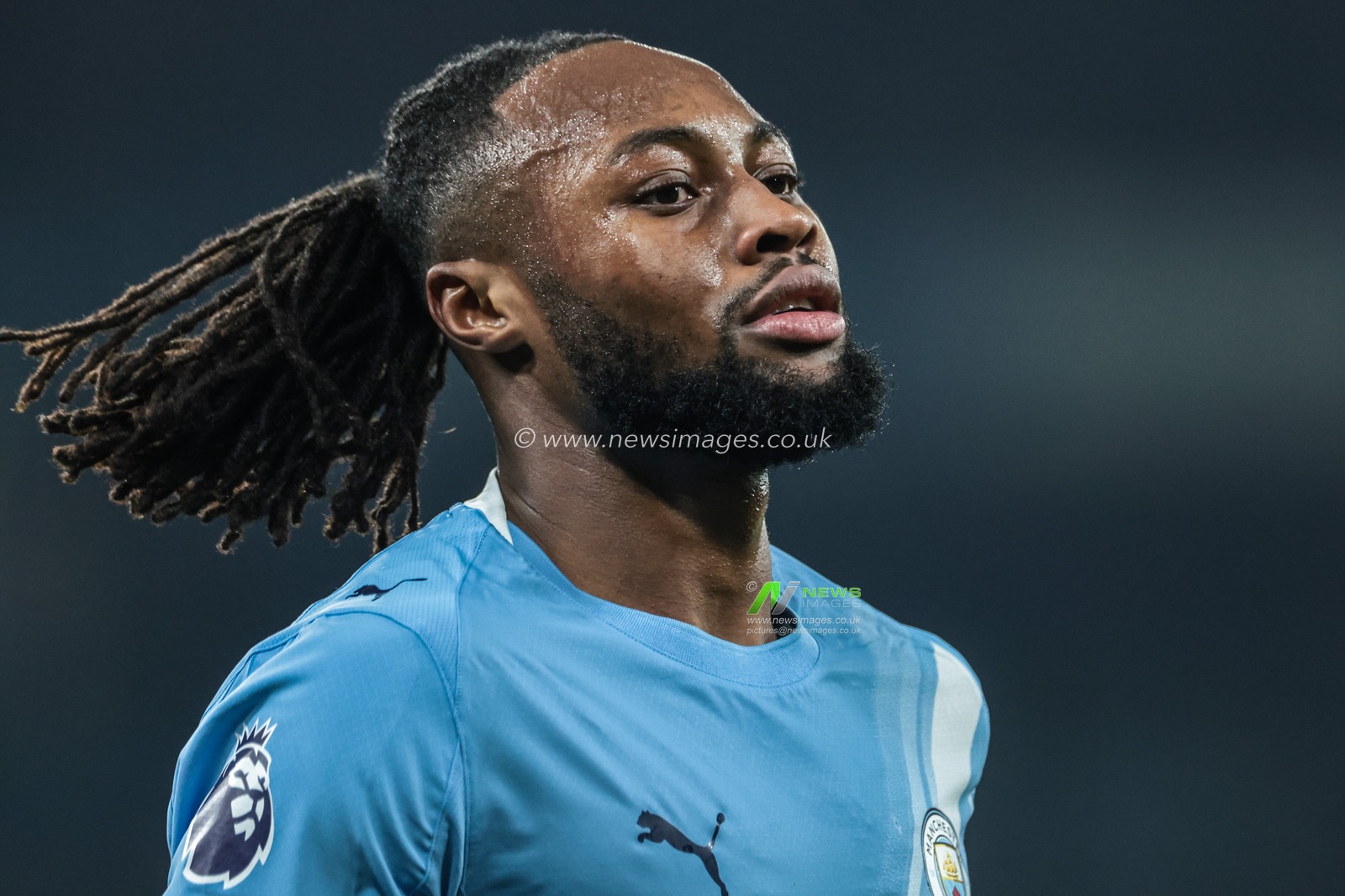 Antonie Semenyo of Manchester City during the Premier League match Manchester City vs Nottingham Forest at Etihad Stadium, Manchester, United Kingdom on 04 March 2026

(Photo by Mark Cosgrove/News Images)