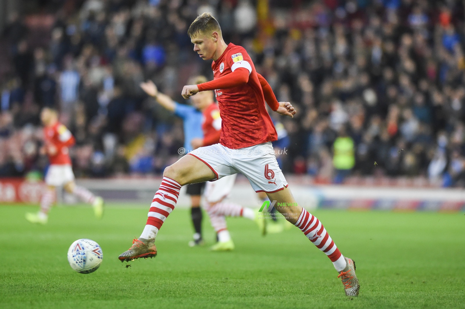 11th January 2020, Oakwell, Barnsley, England; Sky Bet Championship, Barnsley v Huddersfield Town : Mads Andersen (6) of Barnsley FC with the ball 

Credit: Dean Williams/News Images