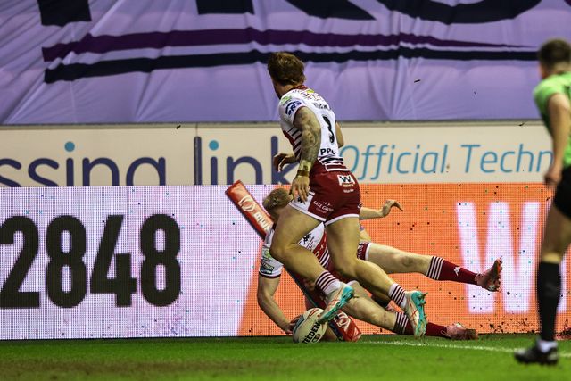 Zach Eckersley of Wigan Warriors goes over for a try during the Betfred Super League match Wigan Warriors vs Hull FC at The Brick Community Stadium, Wigan, United Kingdom on 21 February 2026

(Photo by Alfie Cosgrove/News Images)