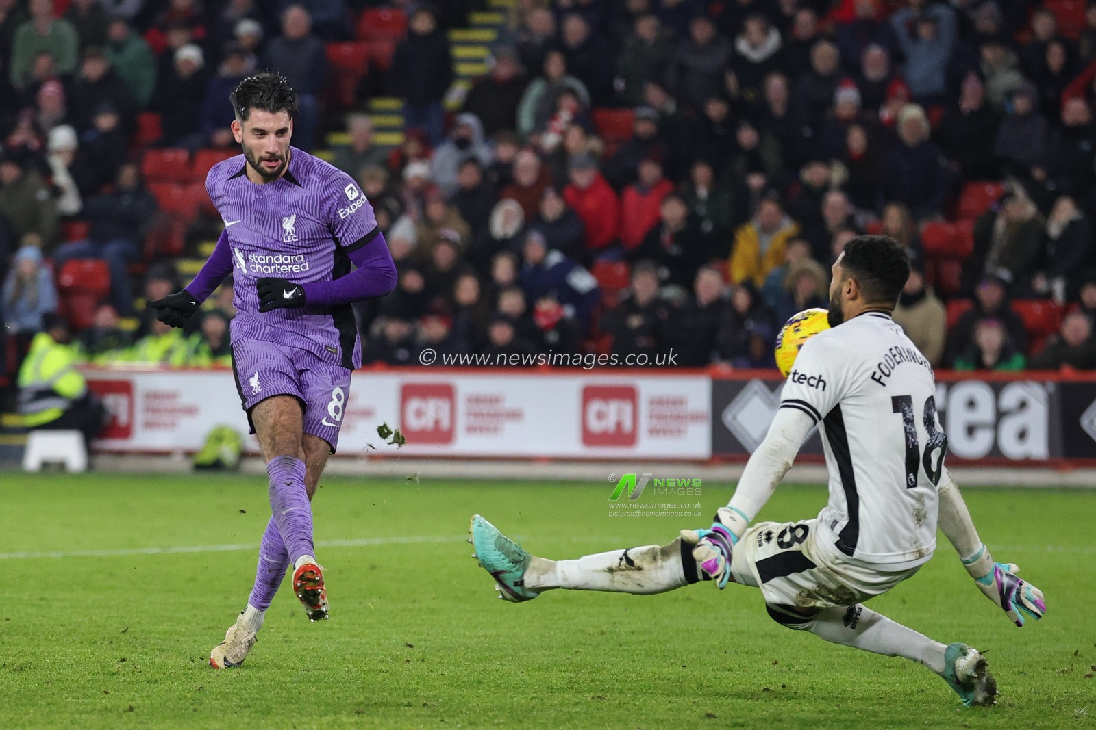 Dominik Szoboszlai #8 of Liverpool scores a goal to make it 0-2 during the Premier League match Sheffield United vs Liverpool at Bramall Lane, Sheffield, United Kingdom, 6th December 2023

(Photo by Mark Cosgrove/News Images)