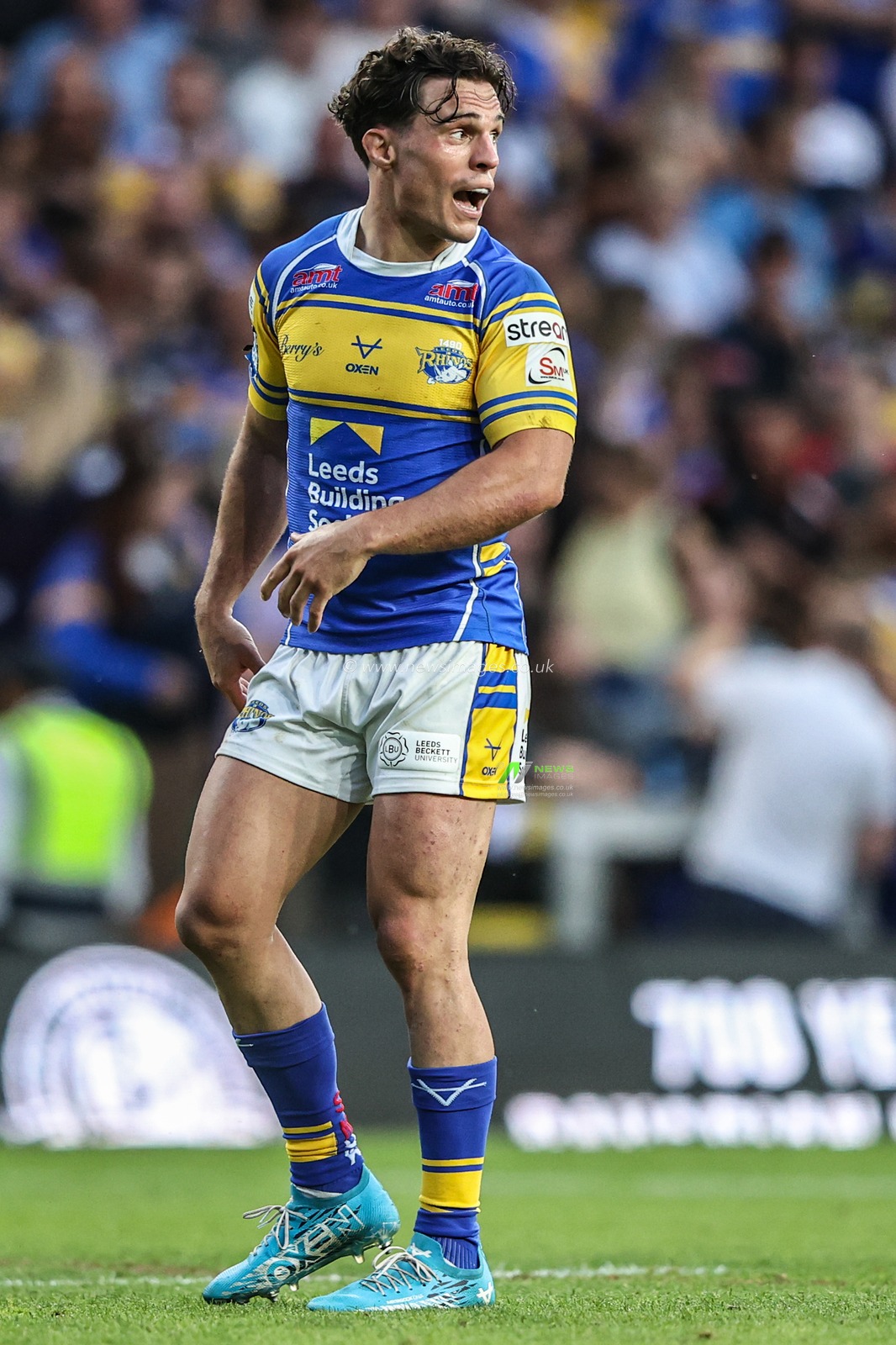 Brodie Croft of Leeds Rhinos during the Betfred Super League round 19 match Leeds Rhinos vs Salford Red Devils at Headingley Stadium, Leeds, United Kingdom, 18th July 2025

(Photo by Alfie Cosgrove/News Images)