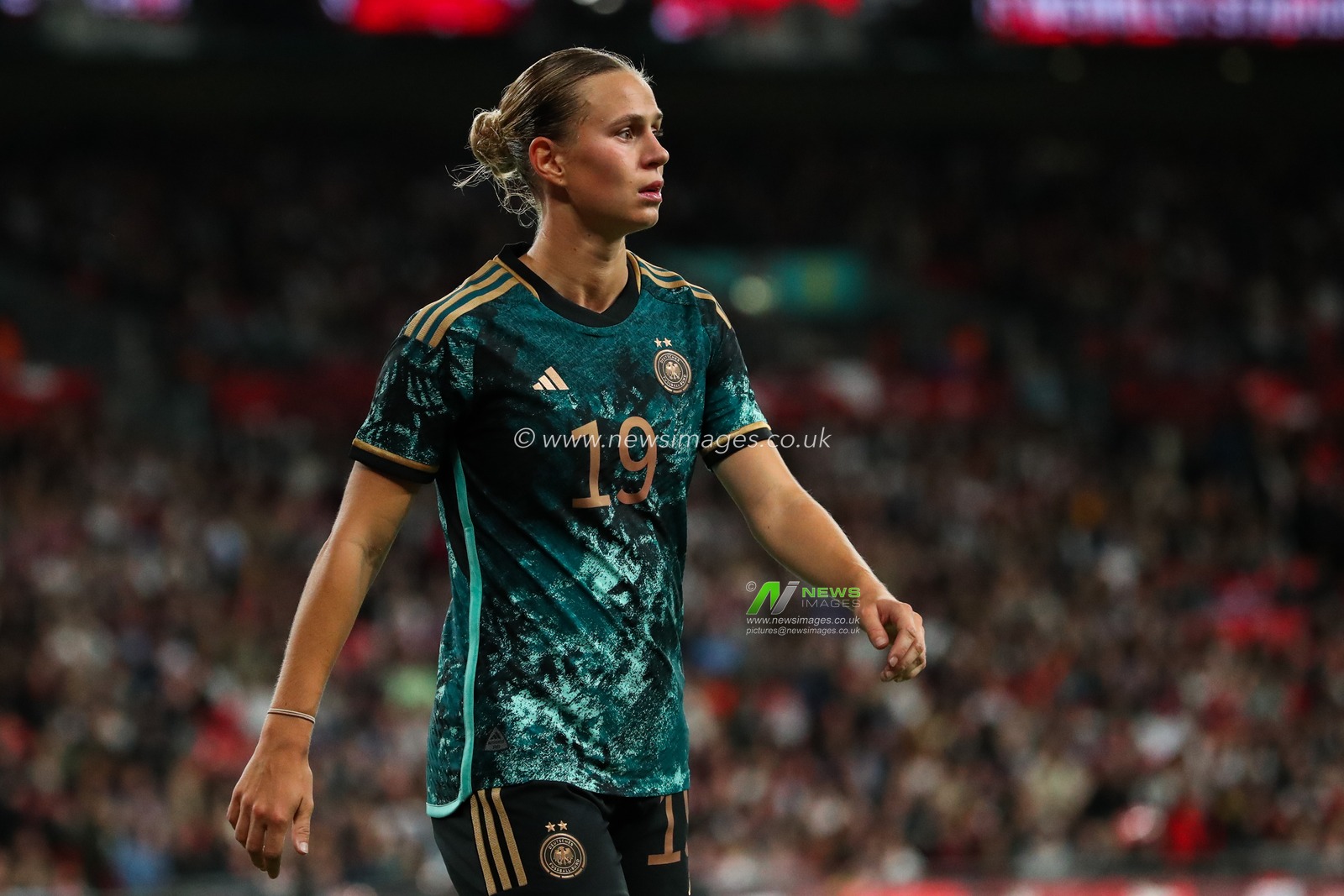Klara BÃ¼hl of Germany during the International Friendly match England Women vs Germany Women at Wembley Stadium, London, United Kingdom, 25th October 2024

(Photo by Izzy Poles/News Images)