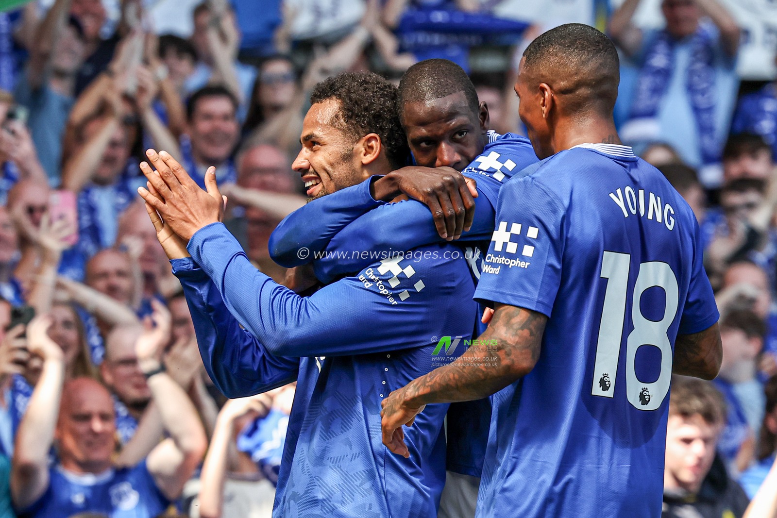 Iliman Ndiaye of Everton celebrates goal to make it 2-0 during the Premier League match Everton vs Southampton at Goodison Park, Liverpool, United Kingdom, 18th May 2025

(Photo by Mark Cosgrove/News Images)
