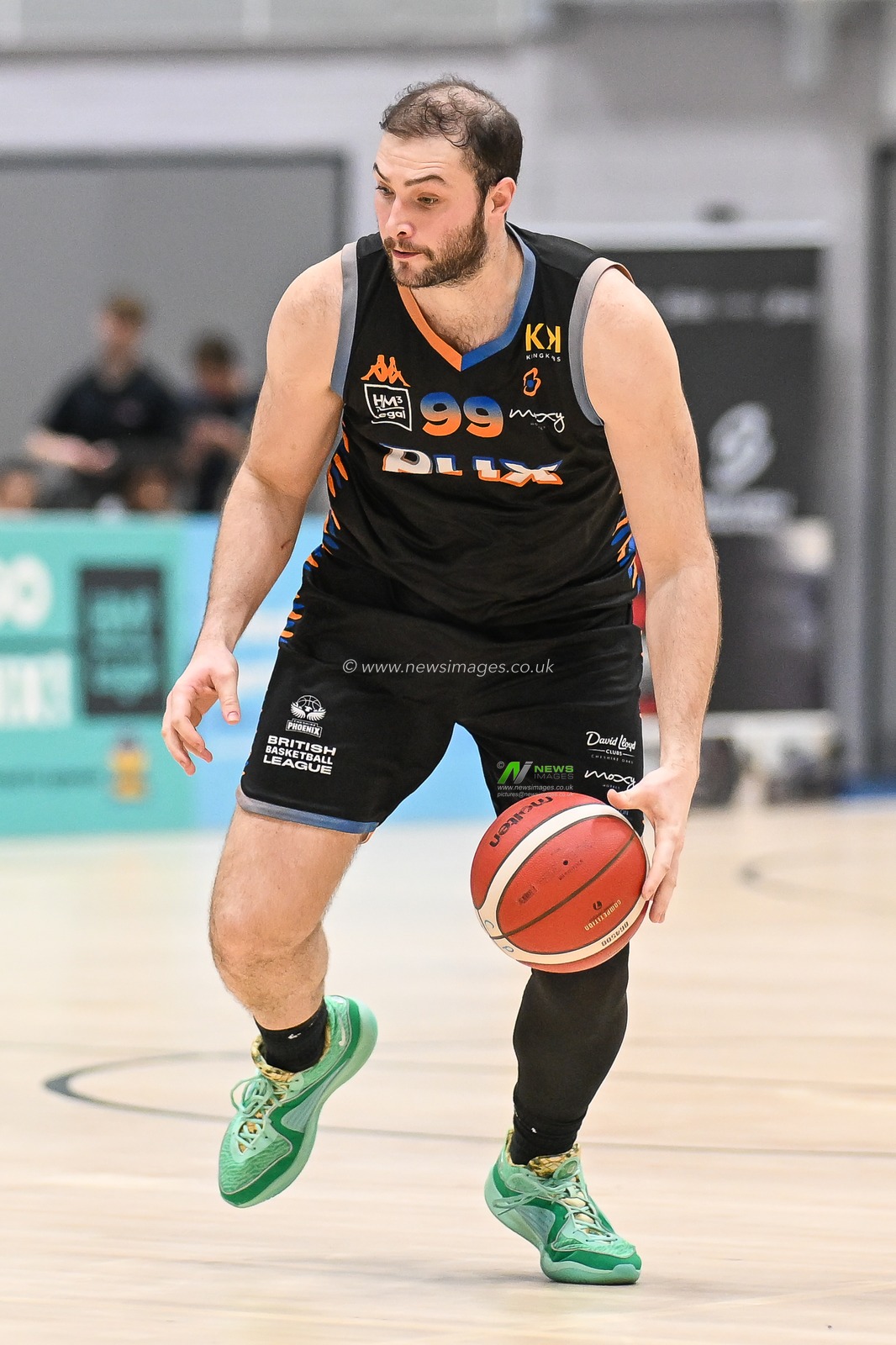 Skyler White of Cheshire Phoenix dribbles during the British Basketball Championship match Cheshire Phoenix vs Surrey Scorchers at Ellesmere Port Sports Village, Ellesmere Port, United Kingdom, 19th November 2023

(Photo by Craig Thomas/News Images)