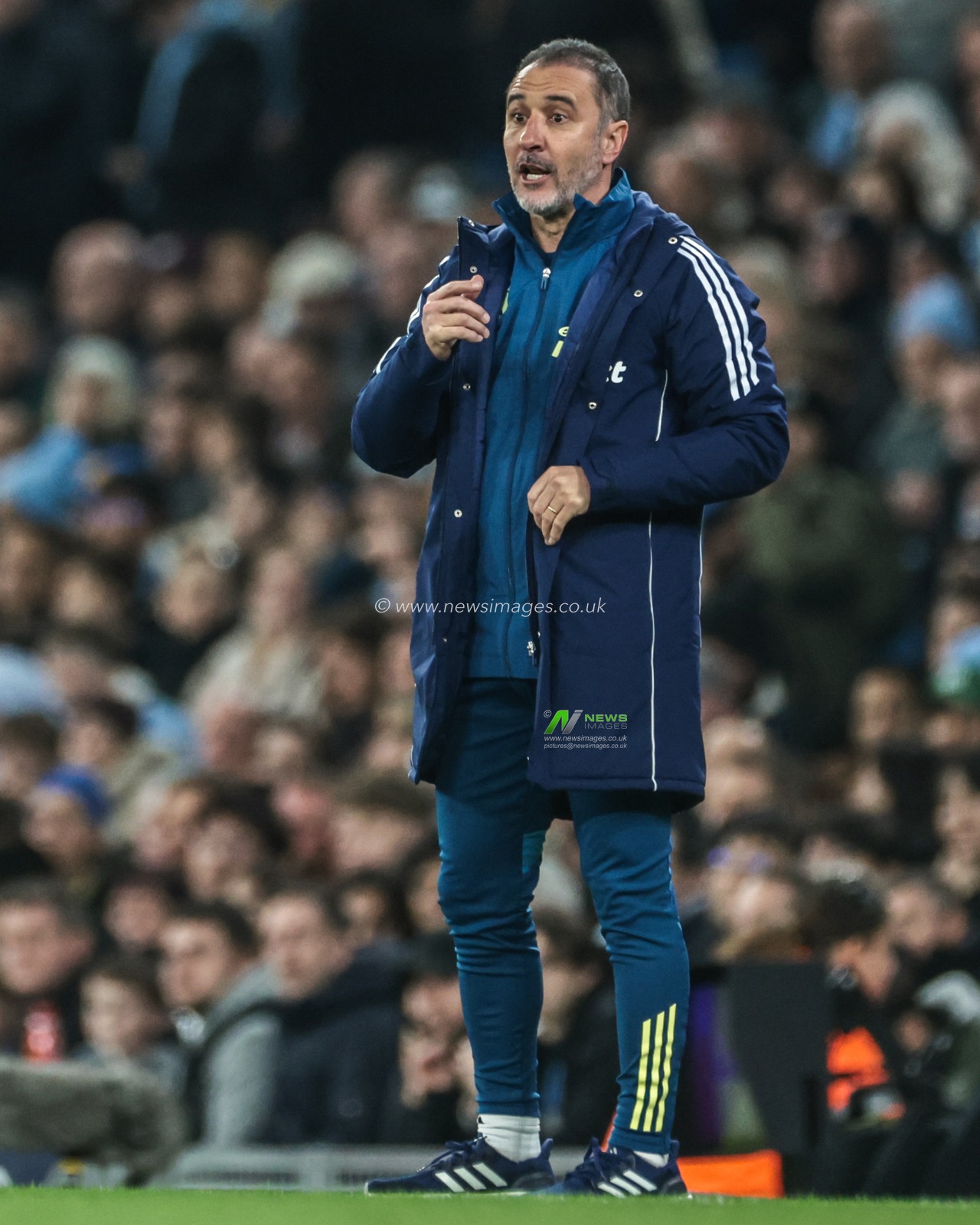 Vitor Pereira manager of Nottingham Forest during the Premier League match Manchester City vs Nottingham Forest at Etihad Stadium, Manchester, United Kingdom on 04 March 2026

(Photo by Mark Cosgrove/News Images)