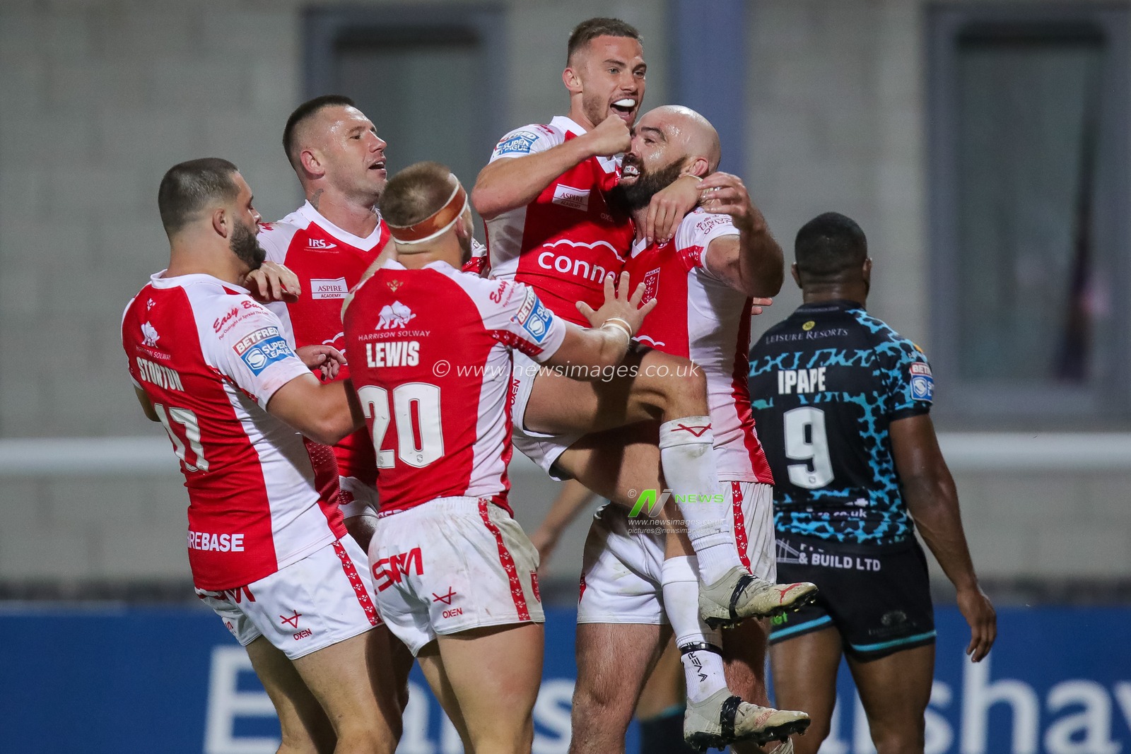Kane Linnett #12 of Hull KR celebrates his try with his teammates and makes the score 44-4 in the second half of the Betfred Super League Round 23 match Hull KR vs Leigh Leopards at Sewell Group Craven Park, Kingston upon Hull, United Kingdom, 25th August 2023

(Photo by James Heaton/News Images)
